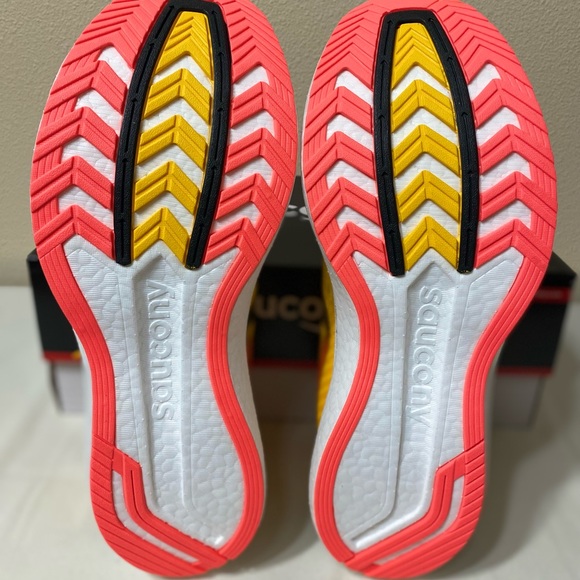 Saucony Endorphin Speed 2 (9.5 men’s) - Picture 4 of 10